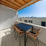 Paraga Hotel *