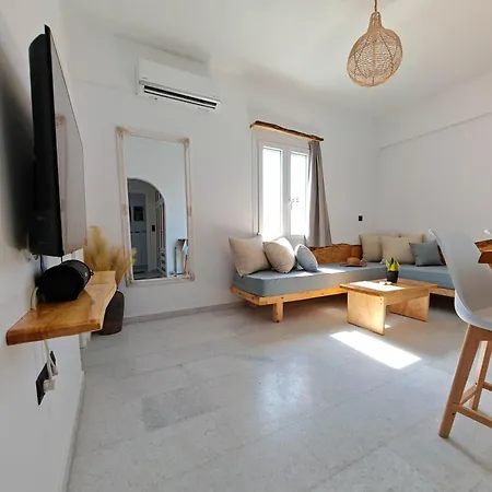 Paraga מלון Naxos City