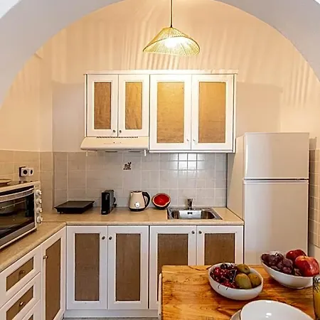 Hotel Paraga Naxos City
